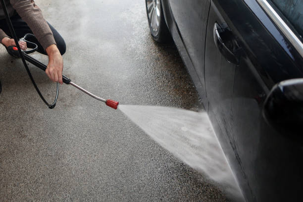Why Choose Our Certified Pressure Washing Experts for Your Project Needs in Fairlawn, OH?